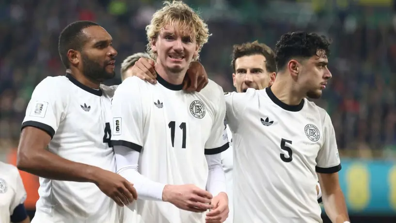 Alemania vence a Irlanda del Norte, con la mínima, y sigue con vida para calificar al Mundial 2026