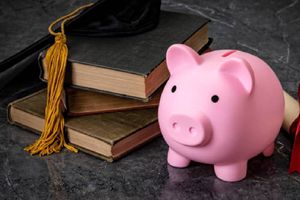 Beca Gertrudis Bocanegra: a quiénes beneficiará y cómo funcionará el nuevo apoyo educativo