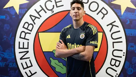 Edson Álvarez recibe curioso apodo por problema de traducción en Turquía