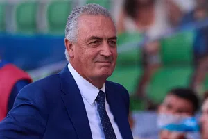 Entrenador de Paraguay adelanta equipo alterno para enfrentar a México