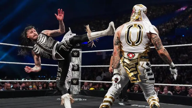 Penta vs Dominik Mysterio | wwe.com