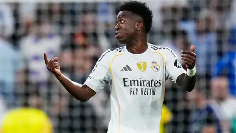 ¿Se arrepintió? Vinicius ofrece disculpas tras gesto en el Real Madrid - Barcelona
