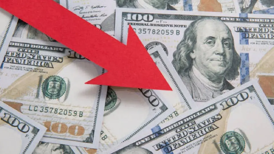 Dólar hoy 15 de diciembre de 2025: el peso arranca con fuerza la semana
