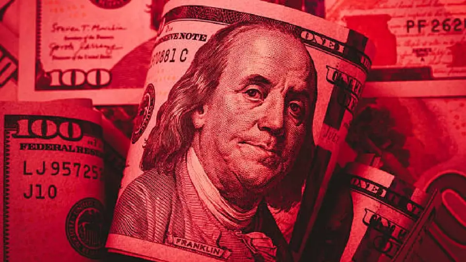 Dólar hoy 1 de diciembre de 2025: Peso mexicano impone condiciones al billete verde