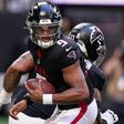 Michael Penix en la lista de lesionados y se perderá al menos cuatro juegos de los Falcons