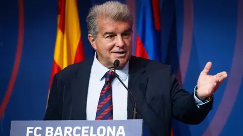 Laporta estalla contra arbitraje en partido vs Atlético y confirma nueva queja ante UEFA: “Fue una vergüenza”