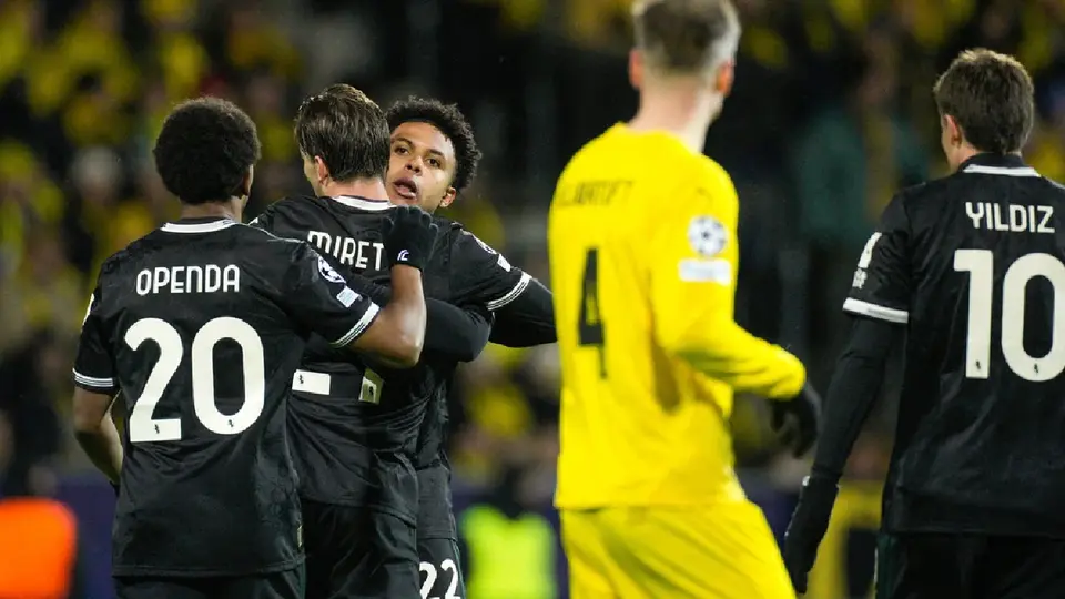 Juventus vence con dramatismo a Bodo/Glimt y consigue su primera victoria