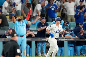 ¡Se vale soñar! Toronto derrota a los Dodgers en el Juego 5 y buscarán el título en casa