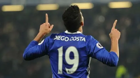 ¿Rudeza innecesaria? Diego Costa saca su lado más "fiero" con leyenda de Chelsea Femenino