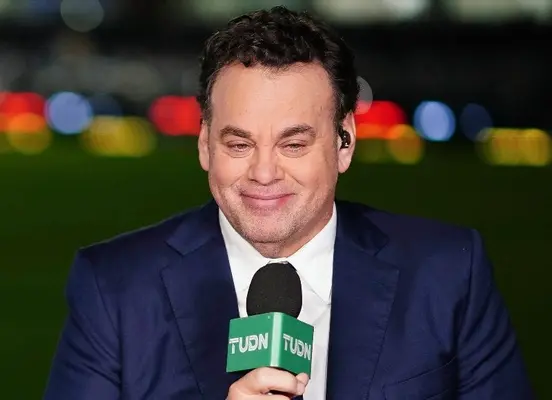 Faitelson sugiere misoginia por críticas del 'Cantante' Guerrero a Katia Itzel García