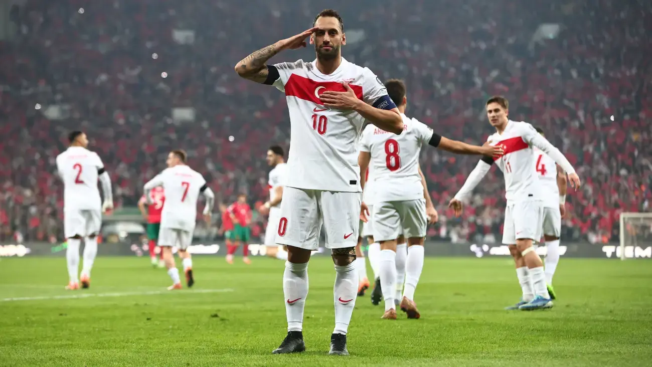 Victoria con sabor a repesca: Turquía vence a Bulgaria y asegura el playoff | X: @MilliTakimlar