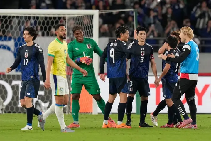 Japón remontó en casa | AP