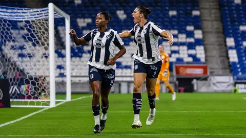 Monterrey rescata empate contra América, pese a polémico penal
