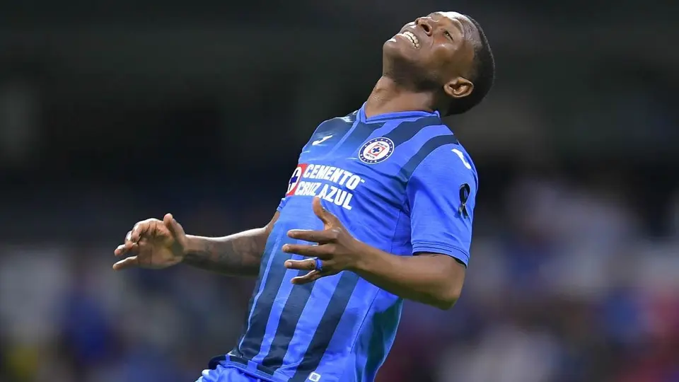Bryan Angulo, exjugador de Cruz Azul, sufre atentado y resulta herido