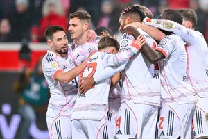 Bayern Munich derrota a Heidenheim y termina el año como líder de la Bundesliga