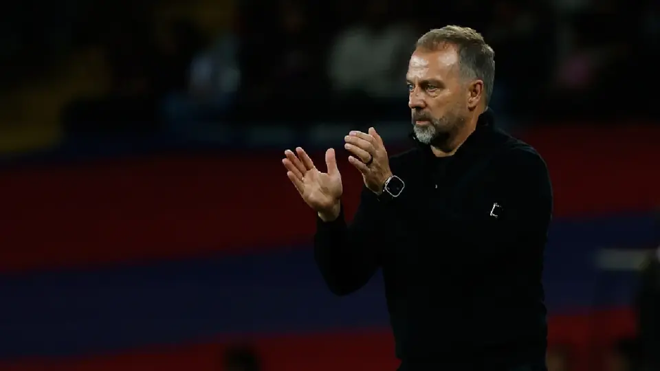 Hansi Flick no planea cambiar su estilo de juego pese a empate contra Brujas