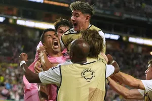 Luis Suárez seguirá jugando en Inter Miami al extender contrato para 2026