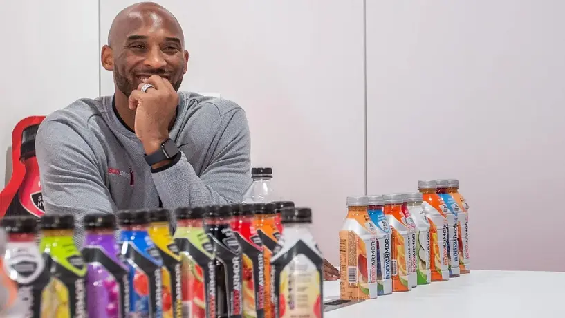Kobe Bryant convirtió 6 millones en 400: la inversión que superó toda su carrera en la NBA