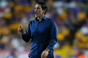 ¡En el alambre! Estos son los números de Fernando Gago con el Necaxa