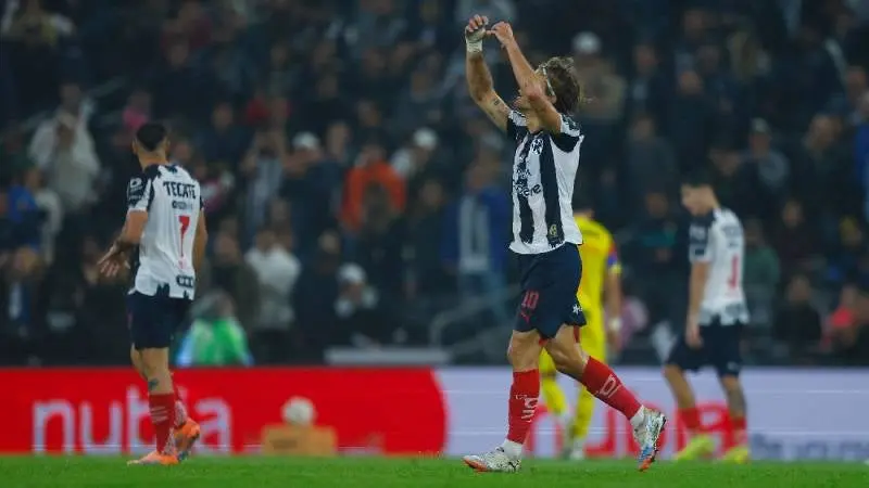 Sergio Canales con Monterrey | IMAGO7