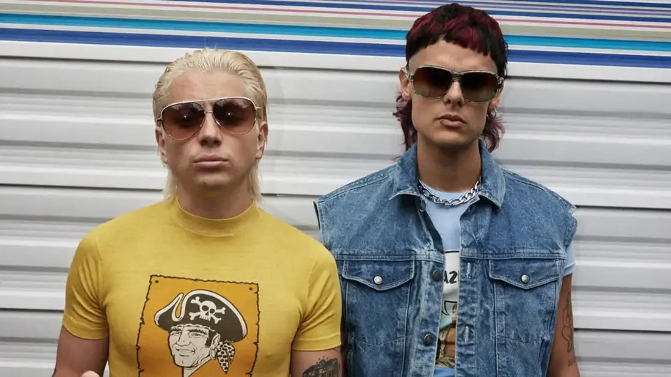 ¿Por qué Ca7riel y Paco Amoroso pausaron su gira y el lanzamiento de su álbum?