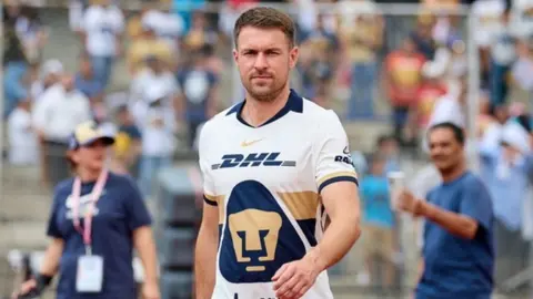 Aaron Ramsey rompe el silencio sobre su salida de Pumas: "No tuve más opción"