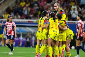 América Femenil toma ventaja en la serie al vencer 0-2 a Chivas