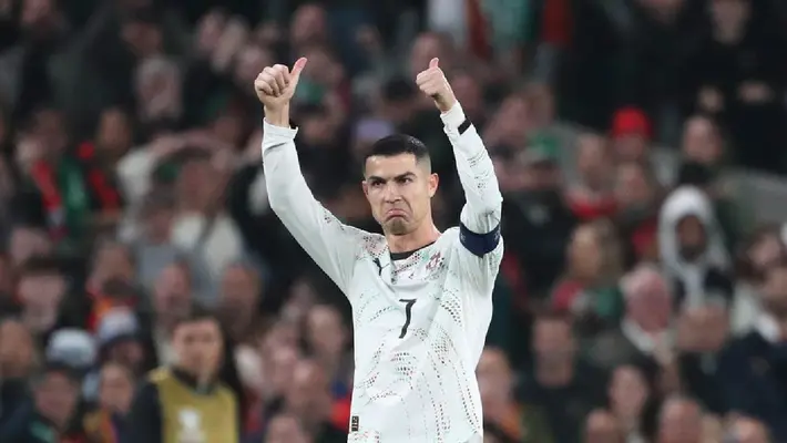 Cristiano Ronaldo se va expulsado ante Irlanda y deja sola a Portugal rumbo al Mundial 2026