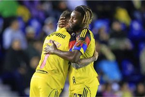 América sorprende y 'libera' a Saint-Maximin previo al Clausura 2026