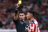 Daniel Aguirre debió ser expulsado en el duelo Chivas vs Cruz Azul, afirma 'Cantante' Guerrero