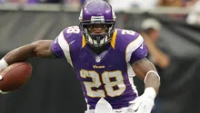 Adrian Peterson, histórico excorredor de la NFL, fue arrestado en Texas