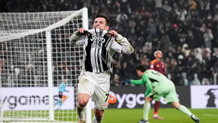 Juventus vence a Roma y se acerca a puestos de Champions League en la Serie A