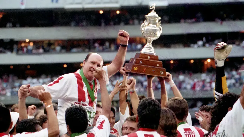 Manuel Lapuente: el hombre que cambió para siempre la historia del Necaxa
