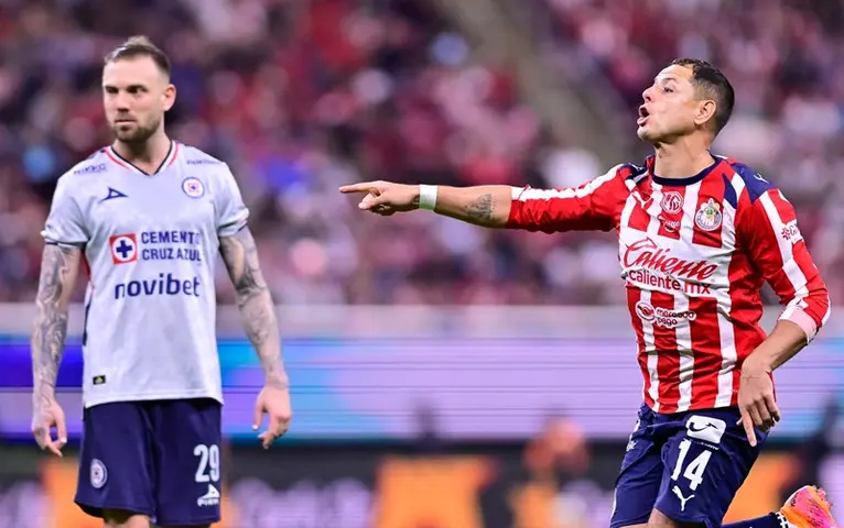 Chcicharito tuvo minutos de juego ante La Máquina I MEXSPORT