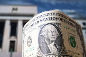 Dólar hoy 22 de diciembre de 2025: el tipo de cambio se mantiene en la barrera de los 18 pesos