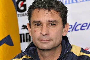 Roberto Medina, nuevo director técnico de Pumas Femenil, se dijo alegre de volver a la UNAM