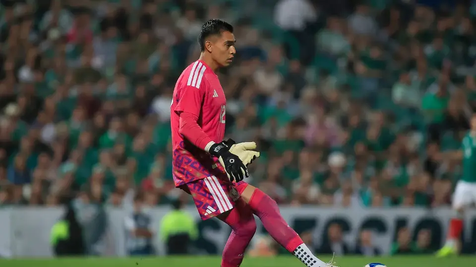 Chivas respalda a Tala Rangel después de los abucheos que recibió en Torreón