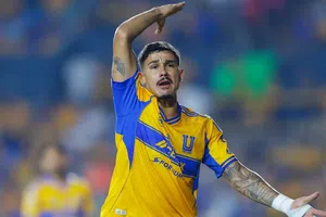 Rómulo Zwarg responde a Larcamón y sus 'amenazas' previo a Semifinal de Vuelta