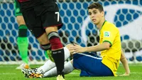 Oscar se retira del futbol profesional tras susto cardíaco