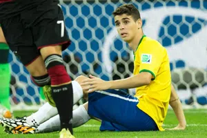Oscar se retira del futbol profesional tras susto cardíaco