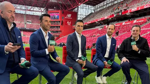 Faitelson llama “arrastrado” a Edson Álvarez por votar por Javier Aguirre en The Best