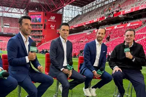 Faitelson llama “arrastrado” a Edson Álvarez por votar por Javier Aguirre en The Best