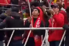 Es con fé: Sacerdote se hace presente en el Nemesio Diez para apoyar al Toluca