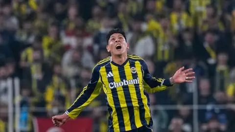 ¡A la congeladora! Edson Álvarez queda fuera de la convocatoria del Fenerbahçe