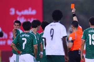 Carlos Cariño tras la goleada sufrida ante Portugal en el Mundial Sub 17: "La expulsión cambió el partido"