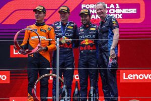 Checo Pérez 'defiende' a Lando Norris tras abucheos en el Gran Premio de la Ciudad de México