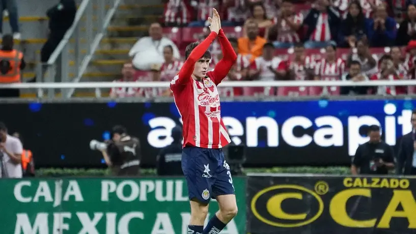 Hormiga González apunta a romper récord de Chicharito Hernández de Bicentenario 2010