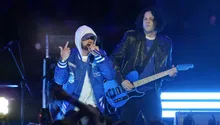 Jack White y Eminem sorprenden en la NFL con show en la derrota de Lions ante Packers