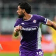 Fiorentina arremete contra Santiago Giménez por penal: “Es escandalosa su acción”