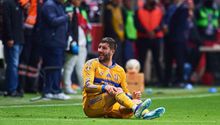 Gignac fue atacado por aficionado cuando abandonaba el terreno de juego